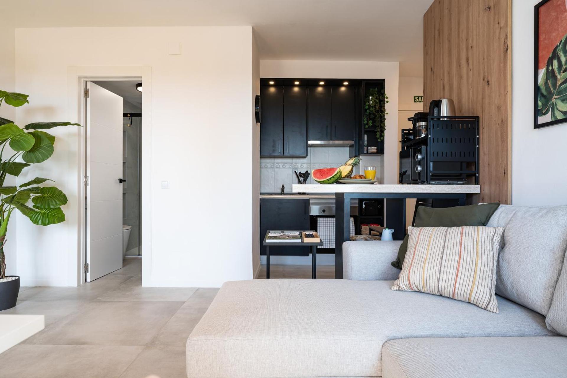 Brandnew Beachapartment - 2 Minutes Walking Distance To Beachside Aguadulce  Exterior foto